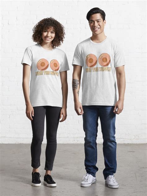 nippel t shirt|20 Free The Nipple Looks That Made Fashion History